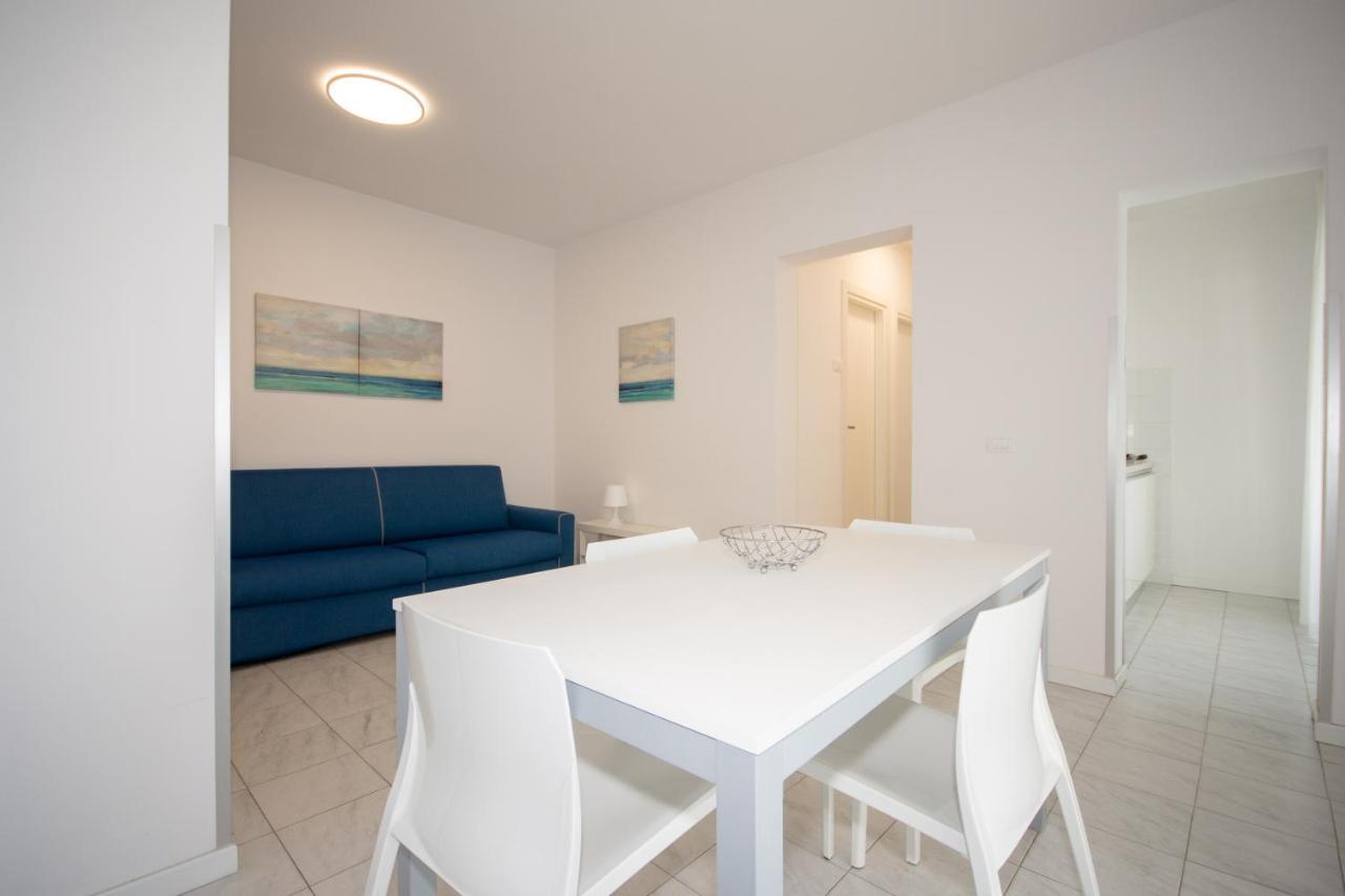 Condominio Nautilus Бибионе Екстериор снимка