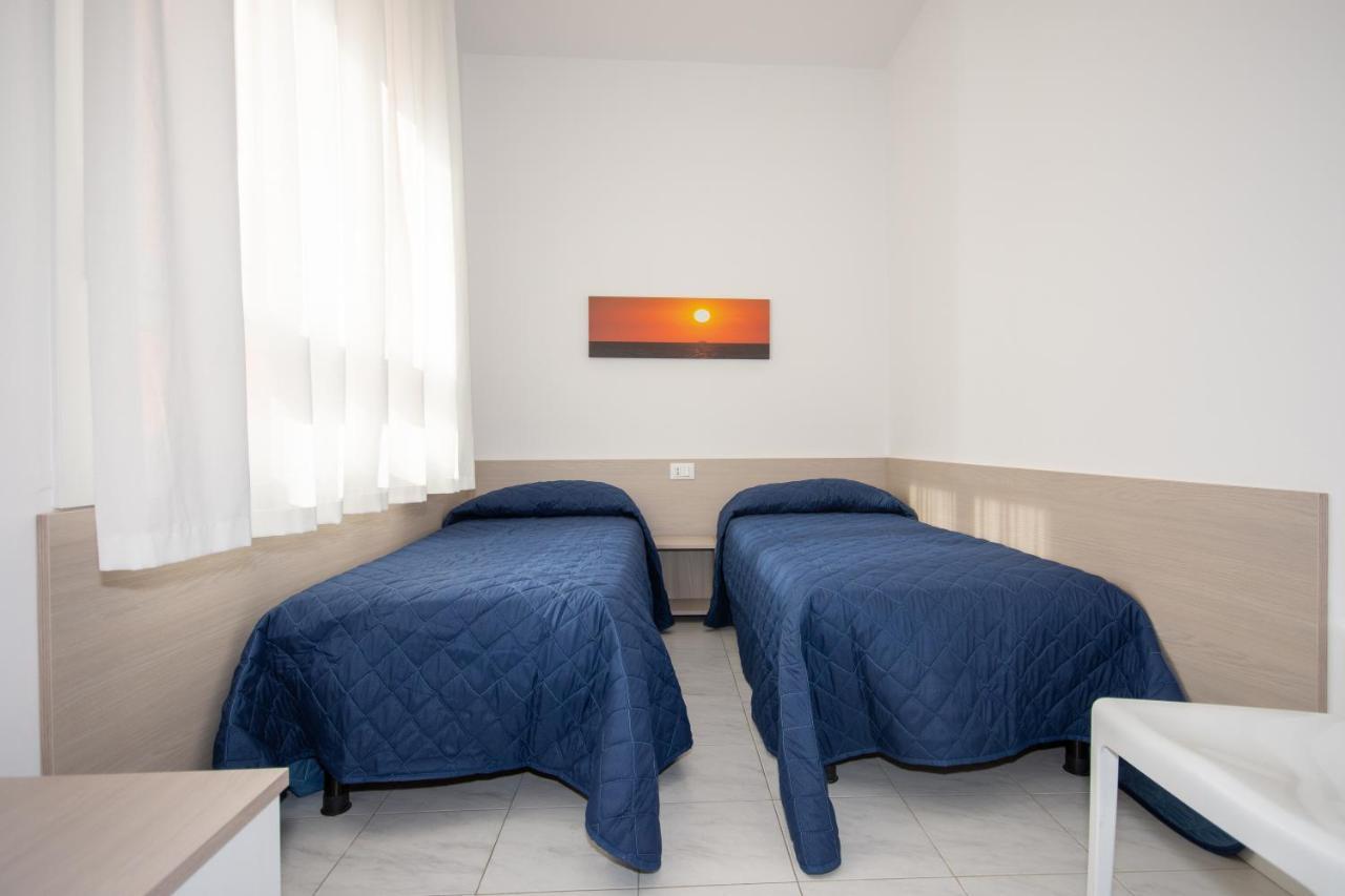 Condominio Nautilus Бибионе Екстериор снимка